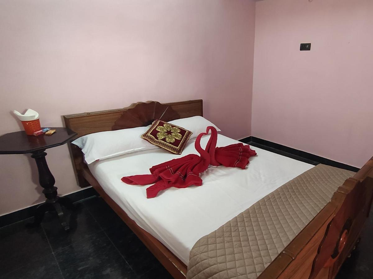 Amirtha Homes Tiruchirappalli ภายนอก รูปภาพ